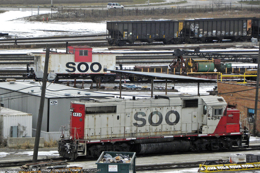 4434 on H-11; SOO 138 is assigned to American Crane 751203